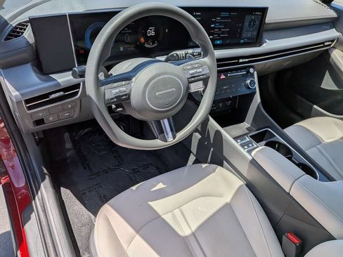 Used 2025 Hyundai Sonata SEL FWD image 16