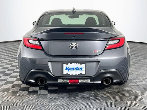 Used 2023 Toyota GR86 Premium w/ ALL Weather Mat Package (TMS) RWD image 5