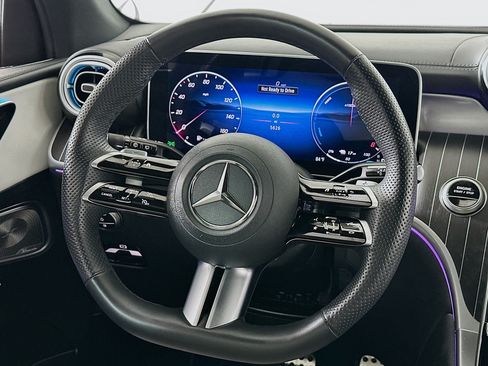 Used 2025 Mercedes-Benz GLC 350e 4MATIC w/ AMG Line image 8
