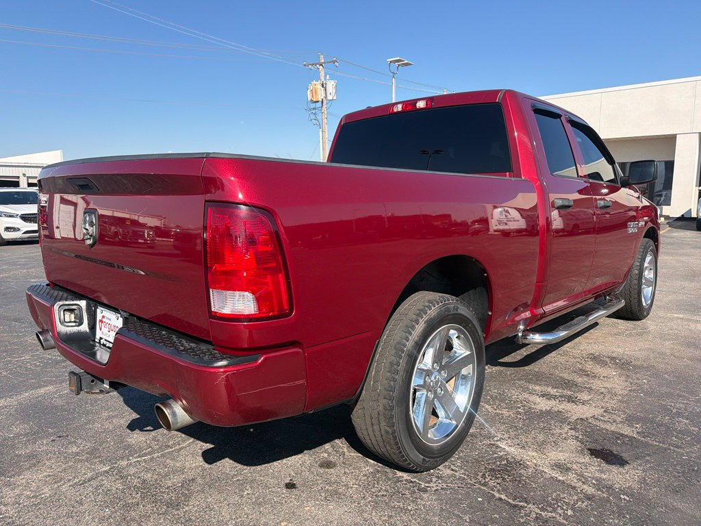 Used 2015 RAM 1500 Express RWD image 3