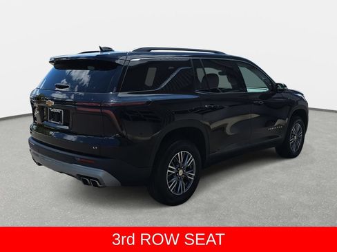 Used 2024 Chevrolet Traverse LT FWD image 5