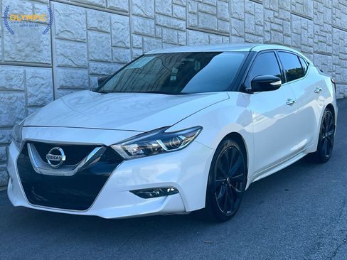 Used 2016 Nissan Maxima SR FWD image 1
