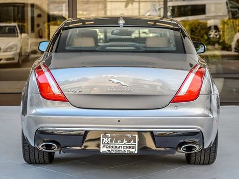 Used 2017 Jaguar XJ L Portfolio image 9