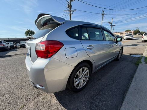 Used 2016 Subaru Impreza 2.0i Premium AWD/4WD image 4