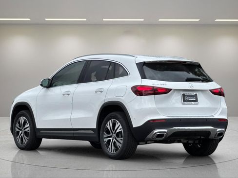 New 2025 Mercedes-Benz GLA 250 image 6