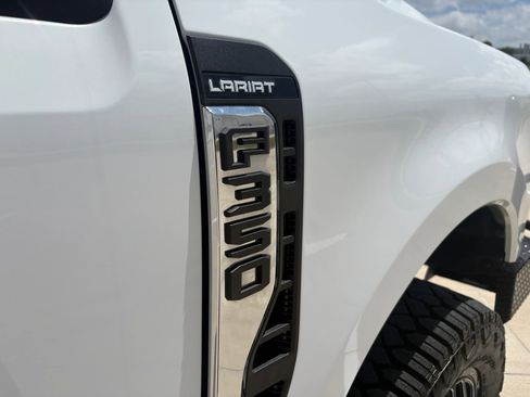 Used 2023 Ford F350 Lariat w/ Tow Technology Package AWD/4WD image 9