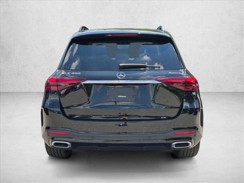 Used 2024 Mercedes-Benz GLE 350 4MATIC image 7