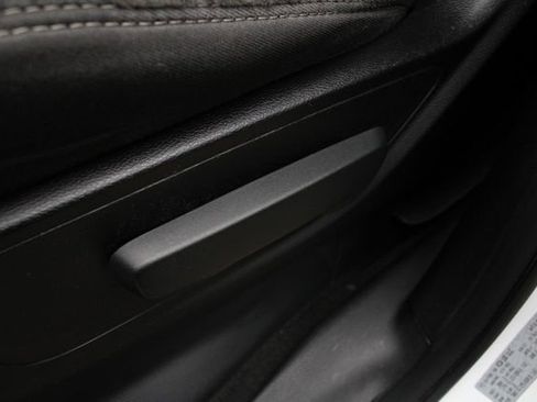 Used 2019 RAM 1500 Tradesman w/ SXT Appearance Group AWD/4WD image 5