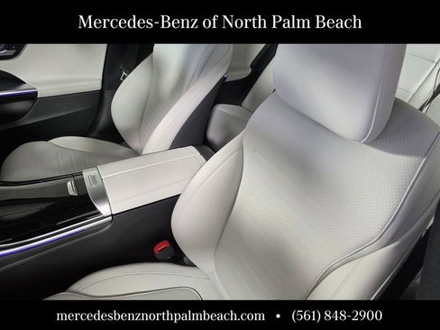 New 2026 Mercedes-Benz C 300 Sedan image 9