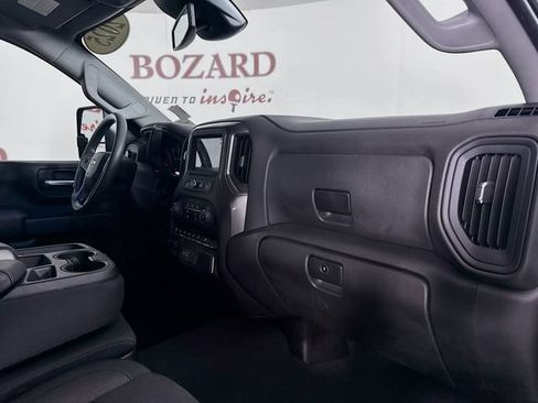 Used 2025 Chevrolet Silverado 2500 Custom w/ Custom Value Package AWD/4WD image 31
