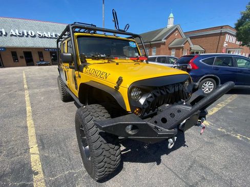 Used 2011 Jeep Wrangler Unlimited Sport image 11