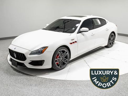 Used 2022 Maserati Quattroporte Trofeo RWD image 1