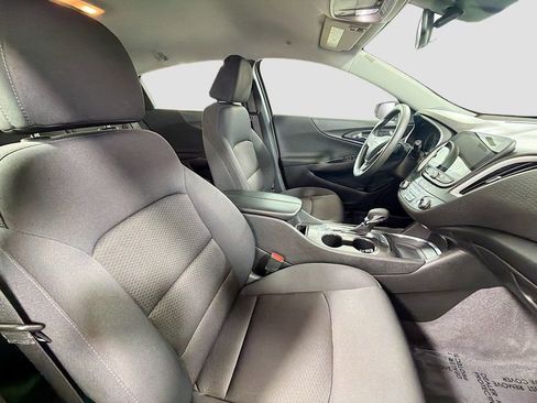 Used 2023 Chevrolet Malibu LT FWD image 29