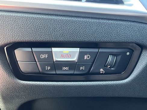 New 2026 BMW 330i Sedan w/ Premium Package image 15