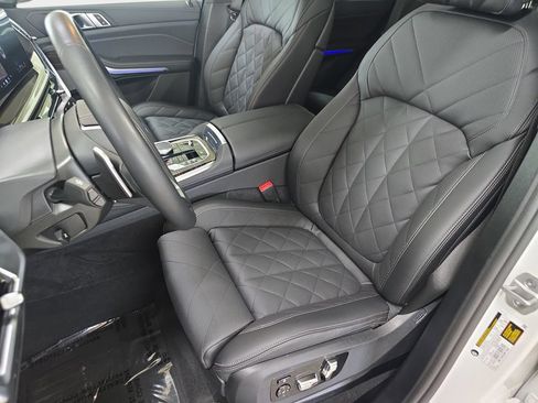 Used 2026 BMW X5 sDrive40i w/ Climate Comfort Package RWD image 17