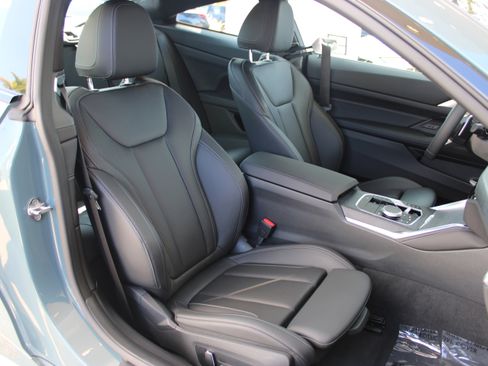 Used 2025 BMW 430i xDrive Coupe w/ M Sport Package AWD/4WD image 24