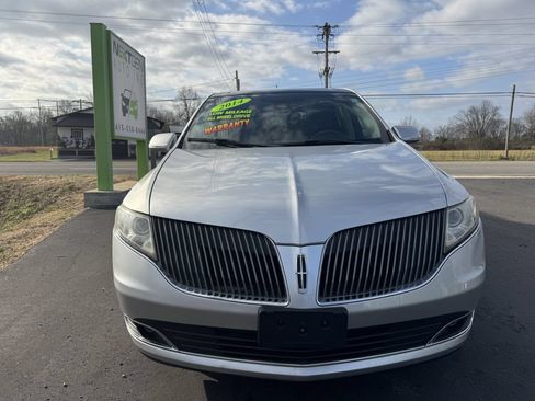 Used 2014 Lincoln MKT AWD w/ Equipment Group 201A image 2