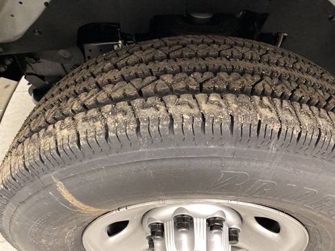 New 2025 Chevrolet Express 2500 image 27