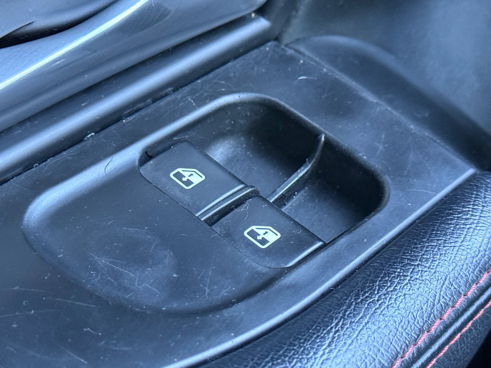Used 2018 Maserati GranTurismo Sport RWD image 31