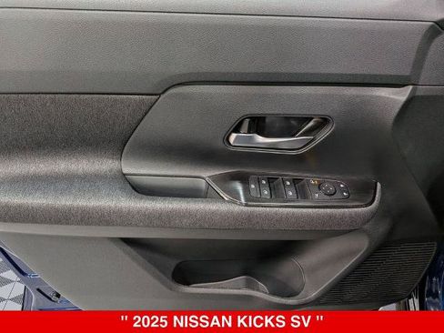 Certified 2025 Nissan Kicks SV w/ SV Premium Package AWD/4WD image 15