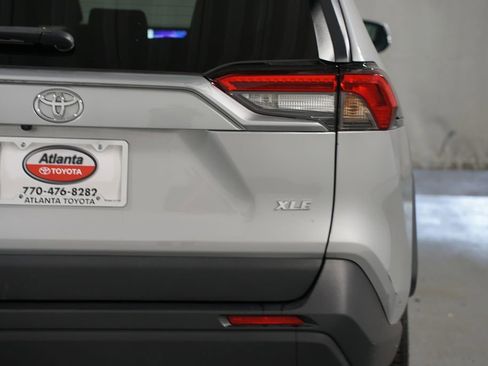 Used 2024 Toyota RAV4 XLE FWD image 10