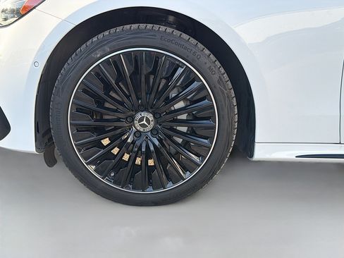 Used 2024 Mercedes-Benz E 350 4MATIC Sedan image 42