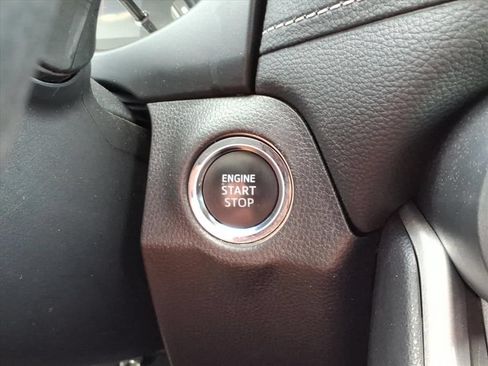 Used 2024 Toyota RAV4 XLE FWD image 12