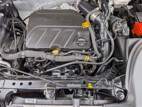 Certified 2022 Buick Encore GX Preferred FWD image 28