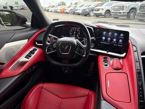 Used 2020 Chevrolet Corvette Stingray Preferred Conv w/ 2LT Preferred Equipment Group RWD image 17