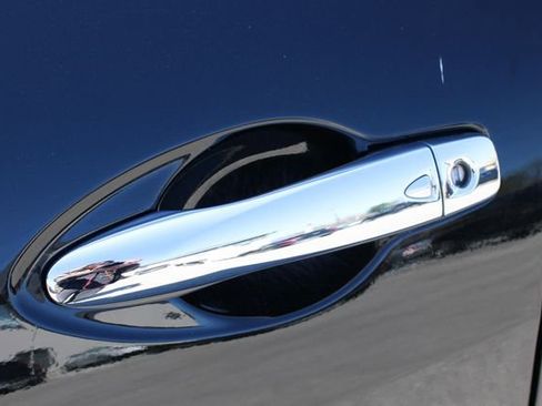 Used 2016 Nissan Maxima Platinum image 9