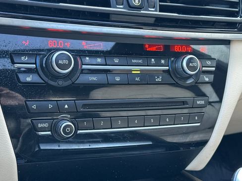 Used 2018 BMW X5 xDrive40e image 23