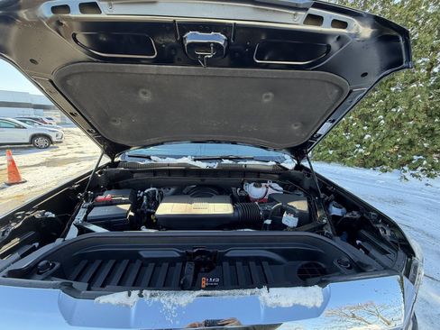 New 2026 GMC Sierra 1500 SLT w/ SLT Premium Plus Package image 39