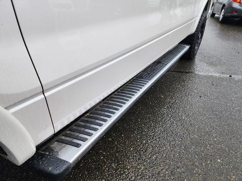 Used 2011 Ford F150 Lariat w/ Lariat Plus Pkg image 35