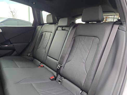 New 2026 BMW X3 xDrive30 w/ Premium Package image 5