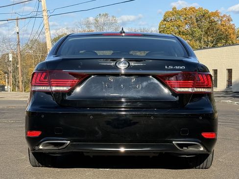 Used 2014 Lexus LS 460 image 10