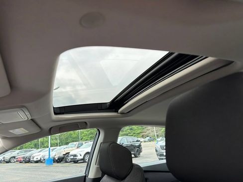 Used 2023 Honda Accord EX image 28