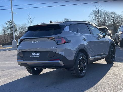 New 2026 Kia Sportage EX image 7