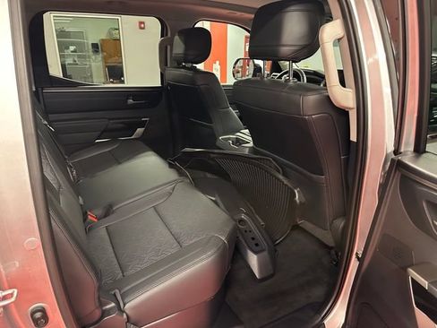 Used 2022 Toyota Tundra Limited w/ Power Package AWD/4WD image 14
