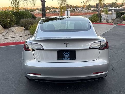 Used 2018 Tesla Model 3 Long Range image 16