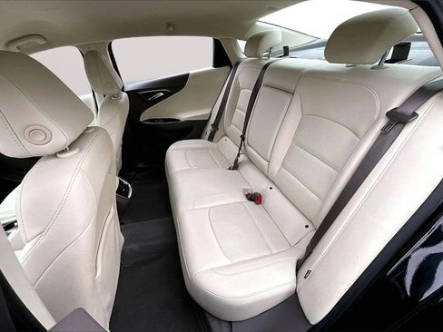 Used 2024 Chevrolet Malibu LT image 22