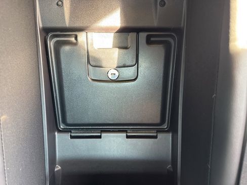 Used 2024 Lexus ES 350 w/ Accessory Package (Z1) image 39