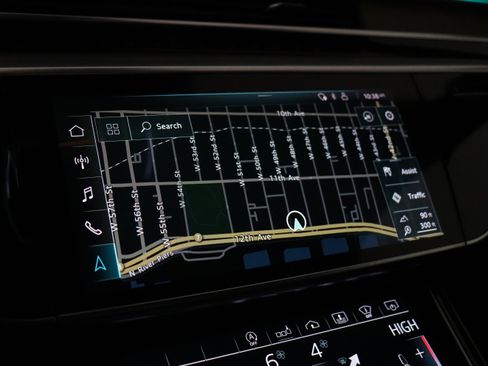 Used 2020 Audi A8 L 4.0T w/ Sport Plus Package image 27