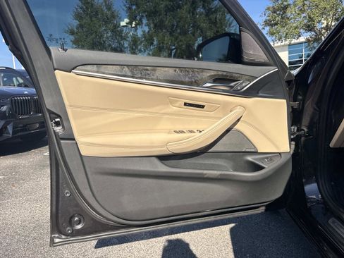 Certified 2023 BMW 540i w/ Premium Package image 16