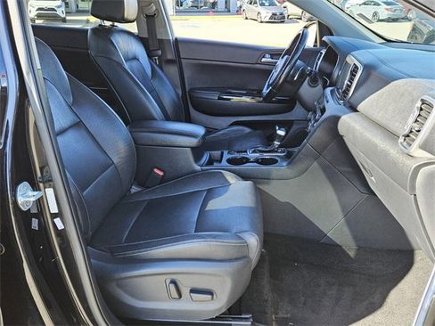 Used 2019 Kia Sportage SX image 14