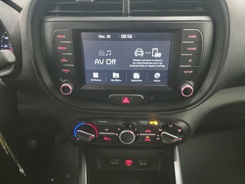 Used 2020 Kia Soul LX image 21