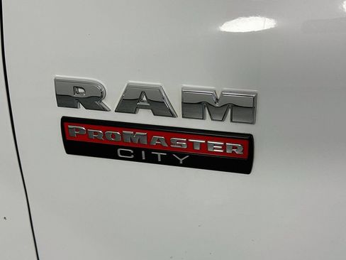 Used 2021 RAM ProMaster City Tradesman SLT FWD image 24