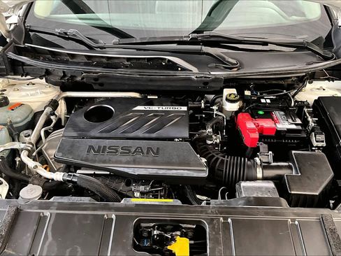 Certified 2024 Nissan Rogue SV image 31