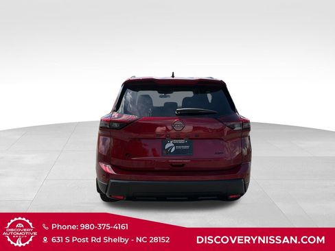 Certified 2026 Nissan Rogue SV AWD/4WD image 11