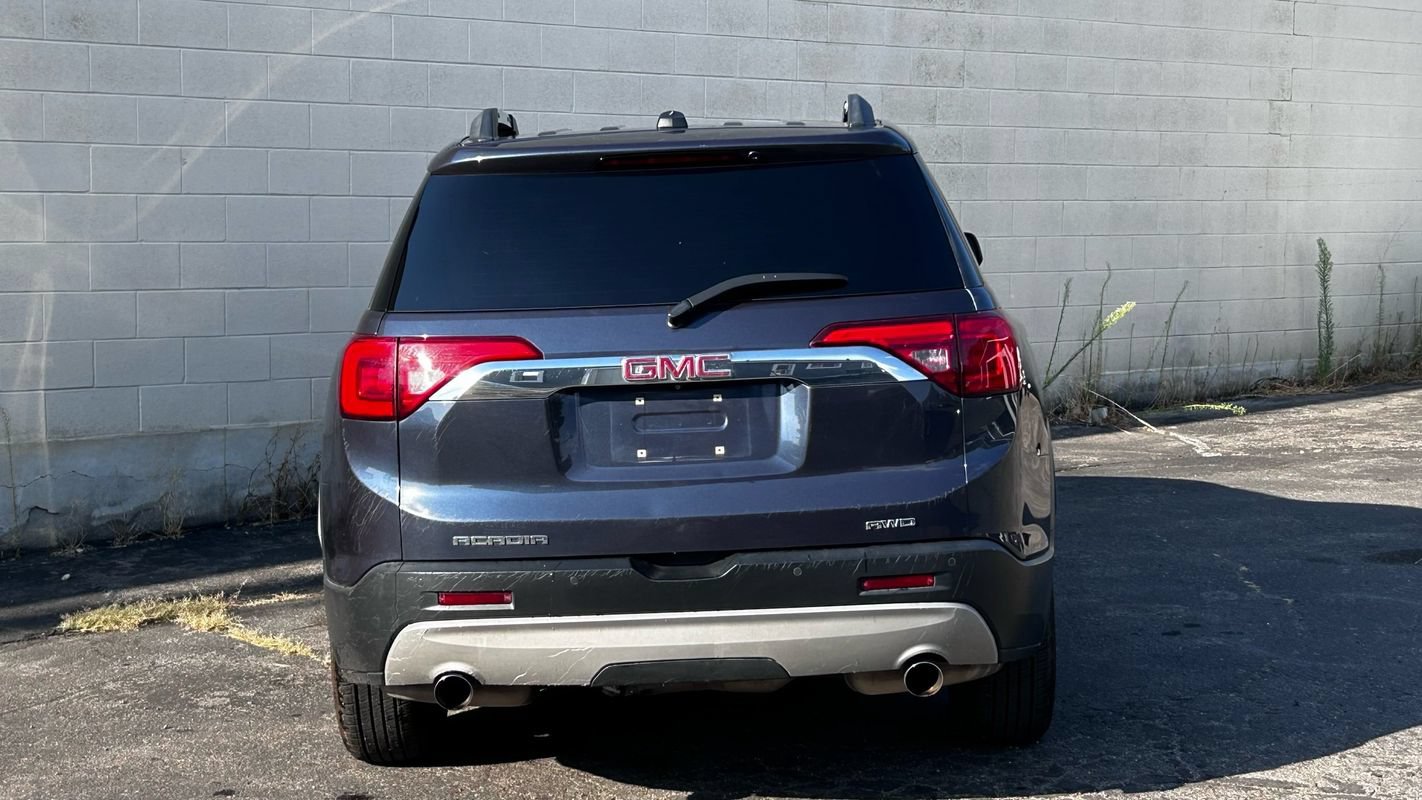 Used 2019 GMC Acadia SLT AWD/4WD image 4