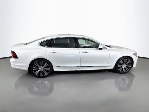 Certified 2023 Volvo S90 B6 Plus AWD/4WD image 5
